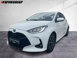 Super white 2 Gebraucht 2023 Toyota Yaris Hybrid Team Limousine | 22.990 € (Fairer Preis)