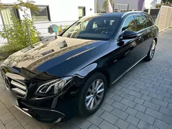 Schwarz Gebraucht 2019 Mercedes E220 Kombi | 25.000 € (Superpreis)