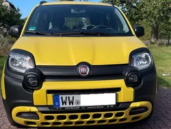Gelb Gebraucht 2021 Fiat Panda Cross Cross Kleinwagen | 12.500 € (Fairer Preis)