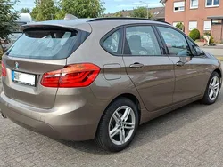 Beige Gebraucht 2020 BMW 218 Active Tourer Van / Kleinbus | 18.990 € (Fairer Preis)
