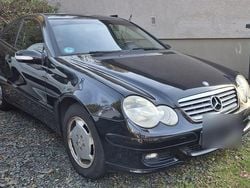 Schwarz Gebraucht 2006 Mercedes CL180 Coupé | 2.200 €