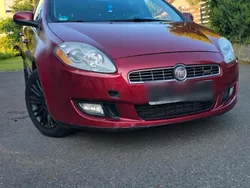 Rot Gebraucht 2007 Fiat Bravo Kleinwagen | 3.200 € (Fairer Preis)