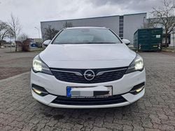 Weiß Gebraucht 2021 Opel Astra Kombi | 7.790 € (Guter Preis)