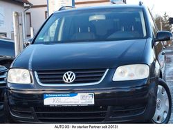 Schwarz Gebraucht 2004 VW Touran Trendline Van / Kleinbus | 1.490 € (Superpreis)