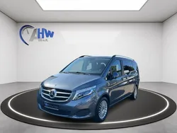 Flintgrau metallic Gebraucht 2019 Mercedes V220 Edition Van / Kleinbus | 41.970 € (Guter Preis)