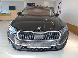 Schwarzmagic perleffekt Neu 2024 Skoda Octavia Selection Kombi | 30.800 € (Guter Preis)