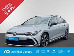 Silber Gebraucht 2024 VW Golf VIII R-line Kombi | 27.393 € (Guter Preis)