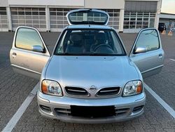 Violet Gebraucht 2002 Nissan Micra Kleinwagen | 1.200 € (Fairer Preis)