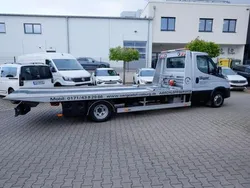 Silber Gebraucht 2020 Iveco Massif | 59.999 €