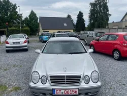 Grau Gebraucht 1998 Mercedes CLK200 Elegance Coupé | 2.850 € (Fairer Preis)