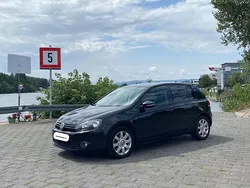Schwarz Gebraucht 2010 VW Golf VI Limousine | 3.500 € (Fairer Preis)