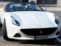 Weiß Gebraucht 2016 Ferrari California Cabrio | 129.000 € (Fairer Preis)