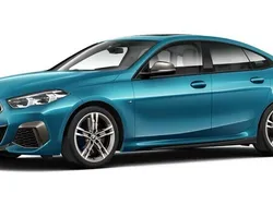 Blau Gebraucht 2024 BMW M235 Comfort Edition Coupé | 43.939 € (Fairer Preis)