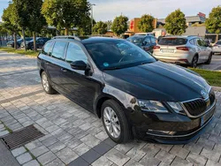 Schwarz Gebraucht 2020 Skoda Octavia Style Kombi | 18.000 € (Superpreis)