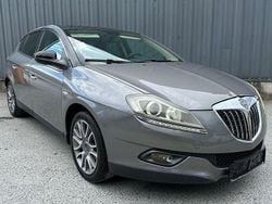 Grau Gebraucht 2009 Lancia Delta Platinum Kleinwagen | 3.490 € (Guter Preis)