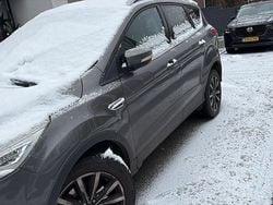 Grau Gebraucht 2013 Ford Kuga SUV | 6.200 € (Guter Preis)
