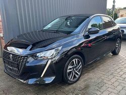 Schwarz Gebraucht 2023 Peugeot 208 Kleinwagen | 17.399 € (Fairer Preis)