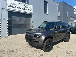 Grau Neu 2025 Land Rover Defender SUV | 174.300 €