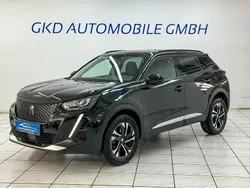 Schwarz Gebraucht 2022 Peugeot 2008 Allure SUV | 19.990 € (Guter Preis)