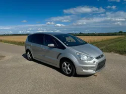 Silber Gebraucht 2010 Ford S-MAX Titanium Van / Kleinbus | 6.500 € (Guter Preis)