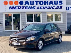 Orientbraun metalliclack Gebraucht 2014 Mercedes A180 Limousine | 14.990 € (Fairer Preis)