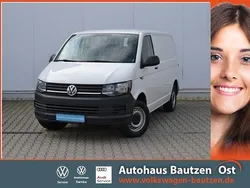 Weiß (candyweiß) Gebraucht 2018 VW T6 Comfortline Van | 22.440 € (Guter Preis)