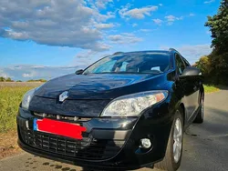 Schwarz Gebraucht 2012 Renault Mégane GrandTour Kombi | 3.800 €