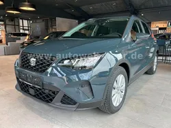 Blau Neu 2025 Seat Arona SUV | 24.980 € (Guter Preis)