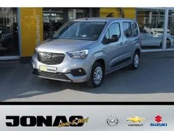 Grau Gebraucht 2022 Opel Combo Life Elegance Van / Kleinbus | 20.750 € (Guter Preis)