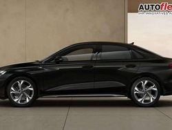 Mythosschwarz metallic Neu 2025 Audi A3 S-Line Limousine | 39.666 € (Guter Preis)