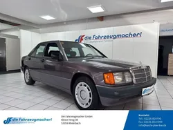 Grau Gebraucht 1992 Mercedes 190 Limousine | 9.190 €