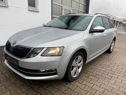 Brilliantsilber metallic (metallic) Gebraucht 2017 Skoda Octavia Style Kombi | 10.500 € (Fairer Preis)
