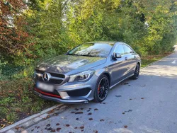 Grau Gebraucht 2013 Mercedes CLA200 AMG line Coupé | 11.500 € (Guter Preis)