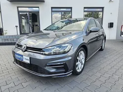 Grau Gebraucht 2019 VW Golf VII Highline Limousine | 19.990 € (Fairer Preis)