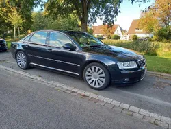 Schwarz Gebraucht 2002 Audi A8 Limousine | 11.750 €