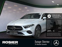 Silber / hightechsilber (metallic) Gebraucht 2024 Mercedes A200 Advanced Limousine | 26.390 € (Guter Preis)