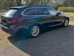 Schwarz Gebraucht 2022 BMW 520 Basis Kombi | 34.500 € (Fairer Preis)