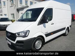 Weiß Gebraucht 2018 Hyundai H 350 Van | 28.900 €