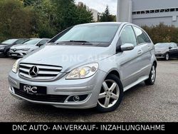 Silber Gebraucht 2009 Mercedes B200 Van / Kleinbus | 5.699 € (Fairer Preis)