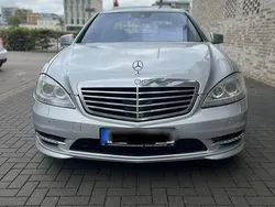 Silber Gebraucht 2010 Mercedes S500 AMG Limousine | 7.299 €
