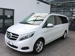 Weiß Gebraucht 2018 Mercedes V220 Edition Van / Kleinbus | 32.985 € (Superpreis)