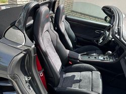 Grau Gebraucht 2018 Porsche Boxster GTS Cabrio | 67.000 € (Superpreis)