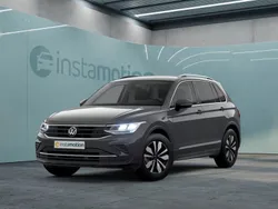 Grau Gebraucht 2024 VW Tiguan Move SUV | 31.560 € (Fairer Preis)