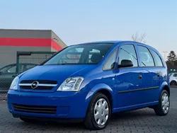 Blau Gebraucht 2003 Opel Meriva Van / Kleinbus | 2.500 € (Etwas zu teuer)