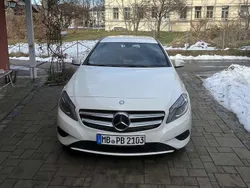 Weiß Gebraucht 2015 Mercedes A180 Urban Limousine | 11.900 € (Fairer Preis)
