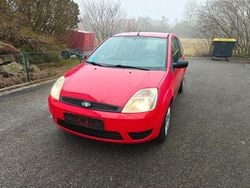 Rot Gebraucht 2005 Ford Fiesta Viva X Limousine | 690 € (Superpreis)