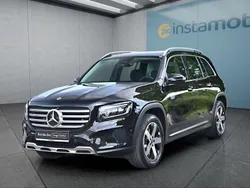 Schwarz Gebraucht 2024 Mercedes GLB180 SUV | 39.849 € (Fairer Preis)