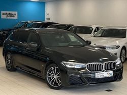 Saphirschwarz Gebraucht 2022 BMW 530 M Sport Kombi | 40.999 € (Fairer Preis)