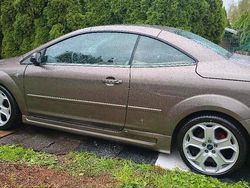 Beige Gebraucht 2007 Ford Focus Cabriolet Cabrio | 3.299 € (Etwas zu teuer)