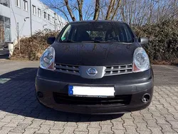 Schwarz Gebraucht 2006 Nissan Note Visia Van / Kleinbus | 1.650 € (Fairer Preis)